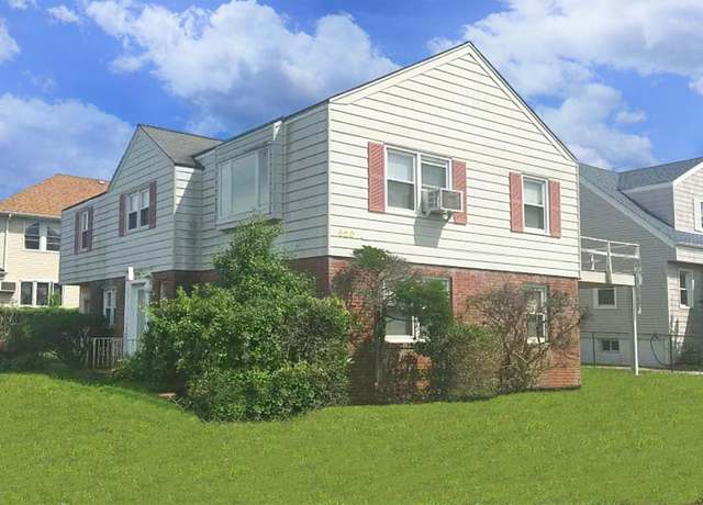 Property at 520 Lafayette Blvd, Long Beach, NY 11561, 3 beds