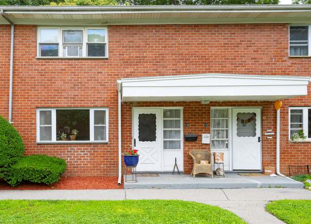Property at 14 Carmine Dr, Wappingers Falls, NY 12590, 2 beds, 1.5 baths