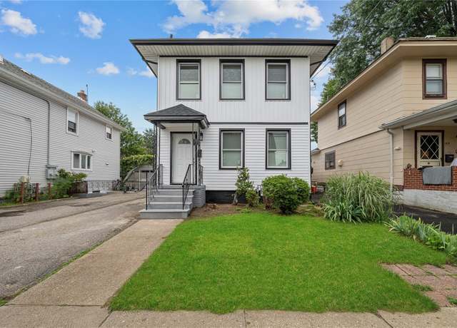 Property at 163 Grant Ave, Mineola, NY 11501, 3 beds, 1.5 baths