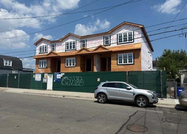 Property at 342 Beach 46th St, Far Rockaway, NY 11691, 6 beds, 4 baths