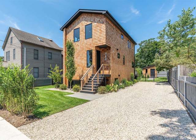 Property at 216 North St, Greenport, NY 11944, 3 beds, 3.5 baths