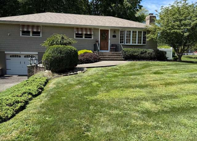 Property at 21 Linden Ct, New City, NY 10956, 3 beds, 2.5 baths