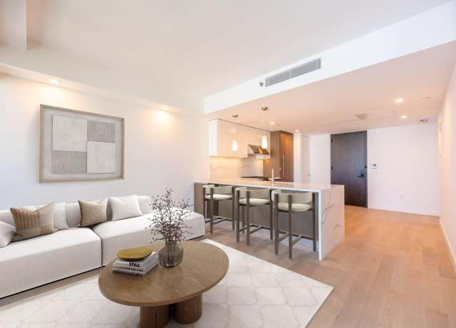 Property at 33-66 Farrington St Unit 15H, Flushing, NY 11354, 2 beds, 2 baths