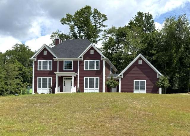 Property at 58 Stonehollow Dr, Brewster, NY 10509, 4 beds, 2.5 baths