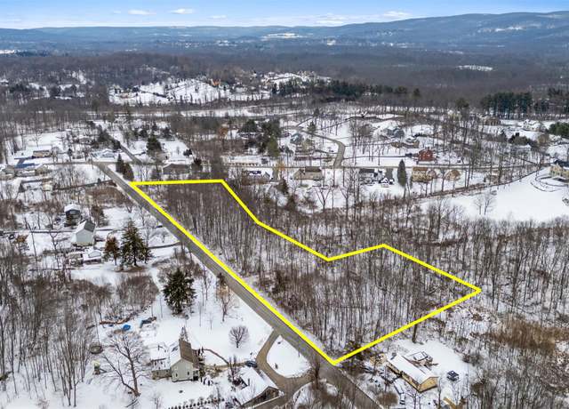 Property at 7 Townsend Rd, Hopewell Junction, NY 12533