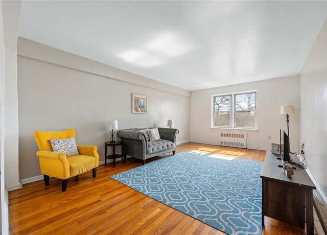 Property at 255 Bronx River Rd Unit 4M, Yonkers, NY 10704, 1 bed, 1 bath
