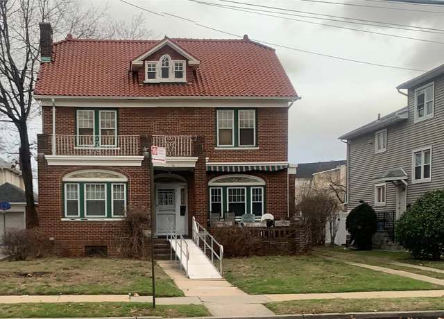 Property at 1156 Beach 9th St, Far Rockaway, NY 11691, 3 beds, 1.5 baths