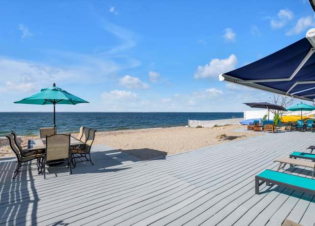 Property at 20 Greenwich Ave, Bayville, NY 11709, 5 beds, 3.5 baths