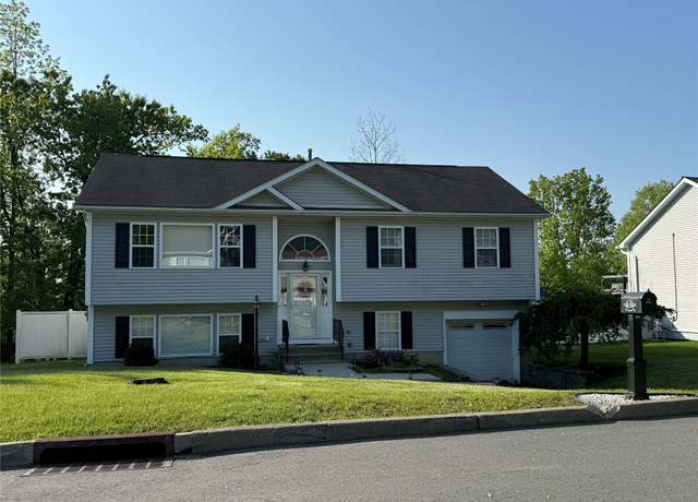 Property at 11 Dogwood Dr, Middletown, NY 10940, 3 beds, 2 baths