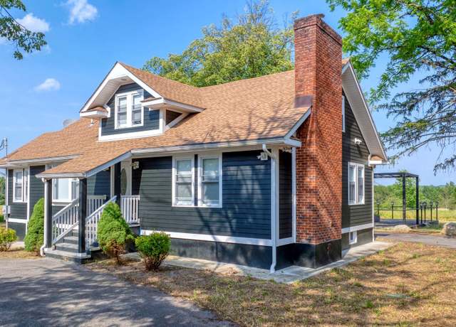 Property at 1091 Albany Post Rd, Gardiner, NY 12525, 3 beds, 5.5 baths