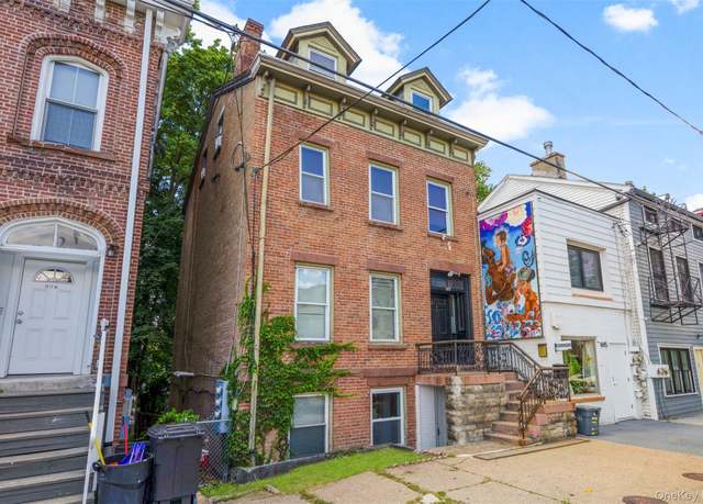 Property at 169 Liberty St, Newburgh, NY 12550, 5 beds, 3 baths