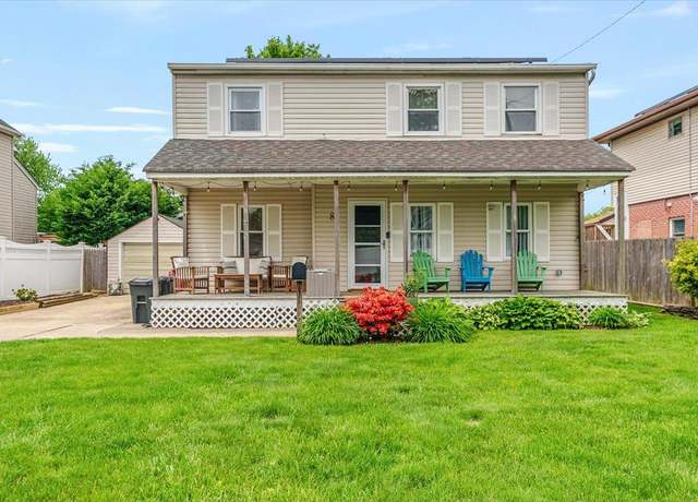 Property at 8 Alton Rd, Babylon, NY 11702, 5 beds, 2 baths