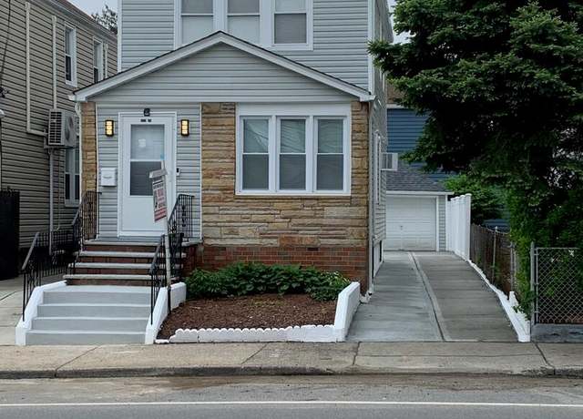 Property at 158-04 111th Ave, Jamaica, NY 11433, 3 beds, 2.5 baths