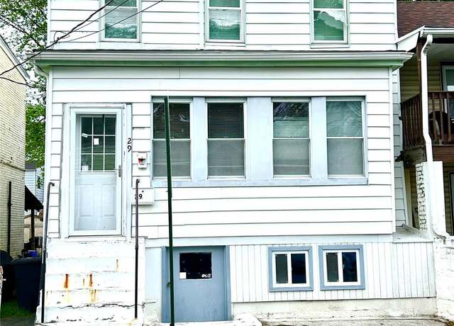 Property at 29 Clinton St, Haverstraw, NY 10927, 3 beds, 2.5 baths
