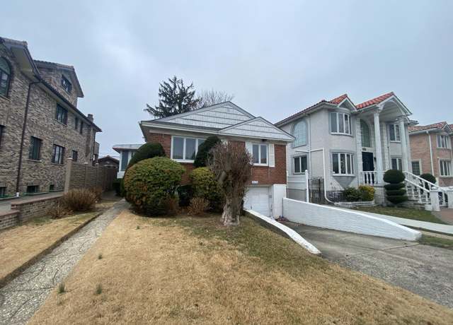 Property at 64-34 Cloverdale Blvd, Oakland Gardens, NY 11364, 3 beds, 2 baths