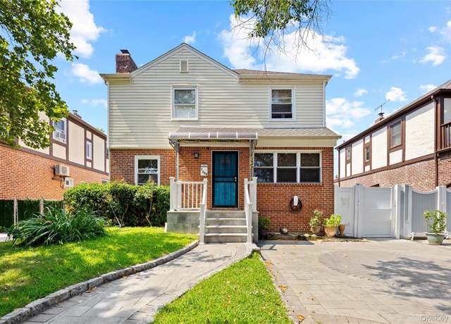 Property at 73-08 187th St, Fresh Meadows, NY 11366, 4 beds, 2.5 baths