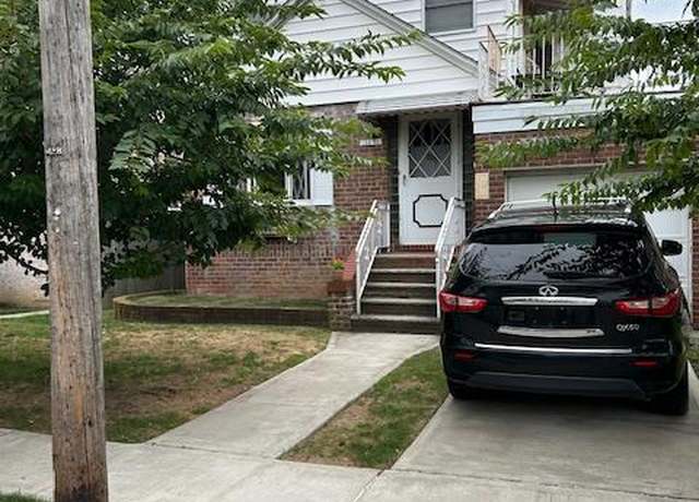 Property at 136-28 62 Ave, Flushing, NY 11367, 6 beds, 2 baths
