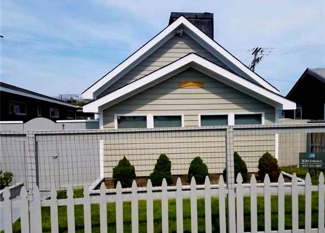 Property at 925 Evergreen Walk, Ocean Beach, NY 11770, 3 beds, 1.5 baths