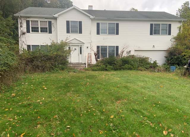 Property at 60 Randall Rd, Wading River, NY 11792, 3 beds, 2.5 baths