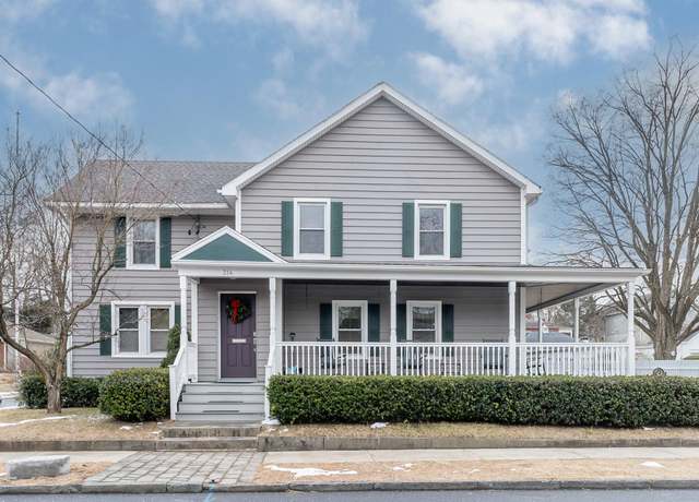 Property at 314 Clifton Ave #2, Kingston, NY 12401, 4 beds, 4 baths