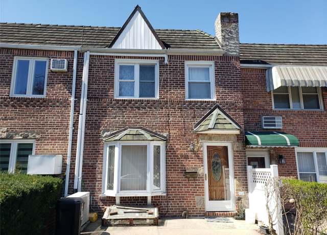 Property at 62-20 79th St, Middle Village, NY 11379, 3 beds, 2 baths