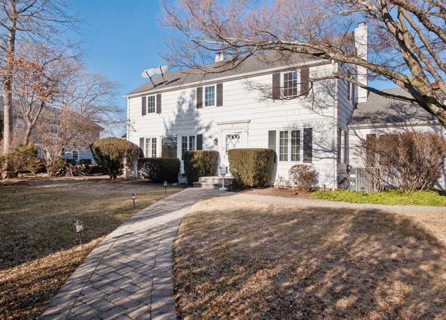 Property at 1250 Harbor Rd, Hewlett Harbor, NY 11557, 4 beds, 1.5 baths