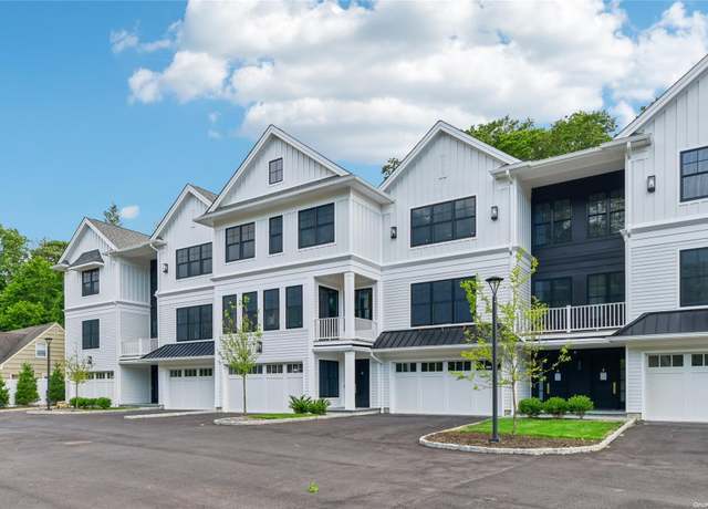 Property at 133 Spring Rd #3, Huntington, NY 11743, 3 beds, 3.5 baths