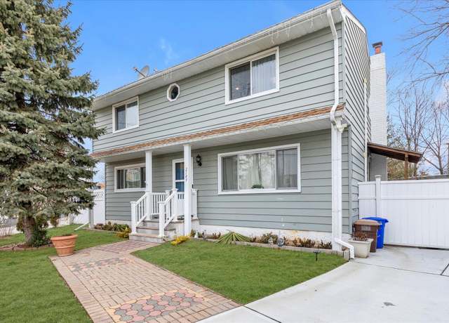 Property at 2149 Jane Ct, East Meadow, NY 11554, 5 beds, 3 baths