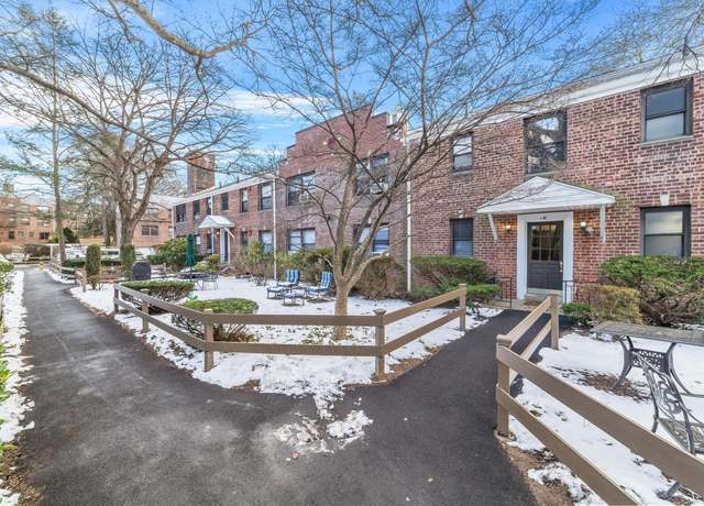 Property at 157 E Hartsdale Ave Unit 2A, Hartsdale, NY 10530, 1 bed, 1 bath