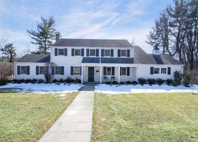 Property at 8 Roland Rd, Irvington, NY 10533, 4 beds, 3 baths