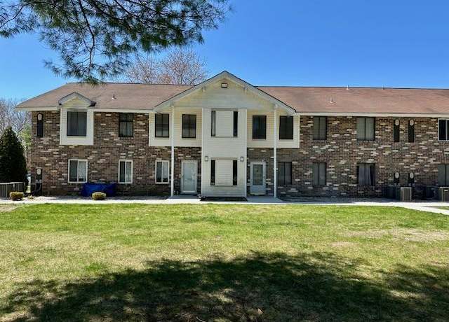 Property at 3 Kiowa Ct Unit 3K, Coram, NY 11727, 1 bed, 1 bath