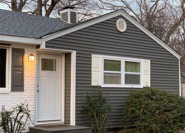Property at 235 New Ave, Wyandanch, NY 11798, 3 beds, 1 bath