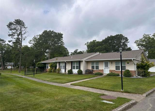 Property at Undisclosed address, Ridge, NY 11961, 2 beds, 1 bath