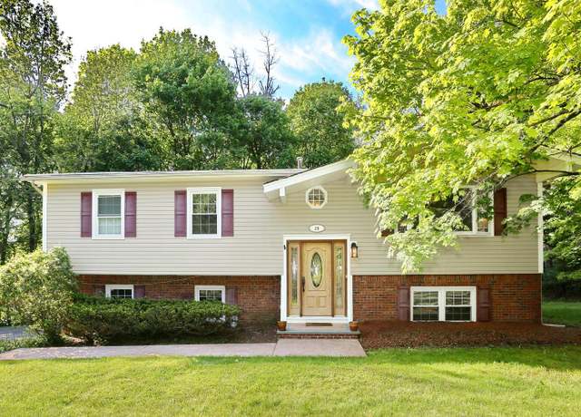 Property at 25 Augur Rd, Suffern, NY 10901, 4 beds, 2.5 baths