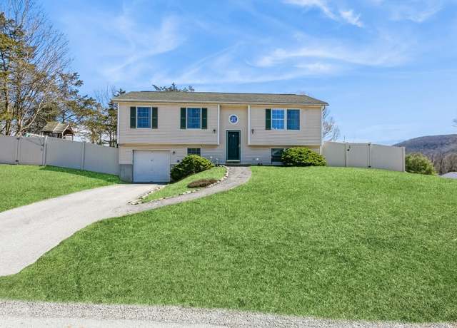Property at 45 Nicole Ln, Wingdale, NY 12594, 3 beds, 2 baths