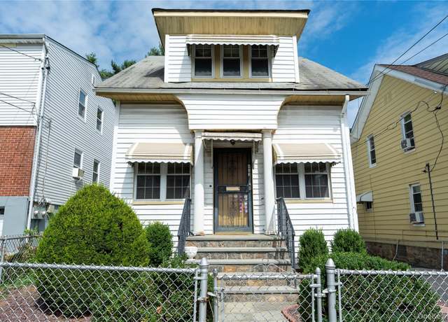 Property at 433 S 3rd Ave, Mount Vernon, NY 10550, 3 beds, 1 bath