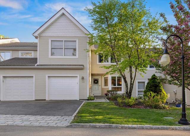 Property at 144 Winchester Dr, Yonkers, NY 10710, 2 beds, 2.5 baths