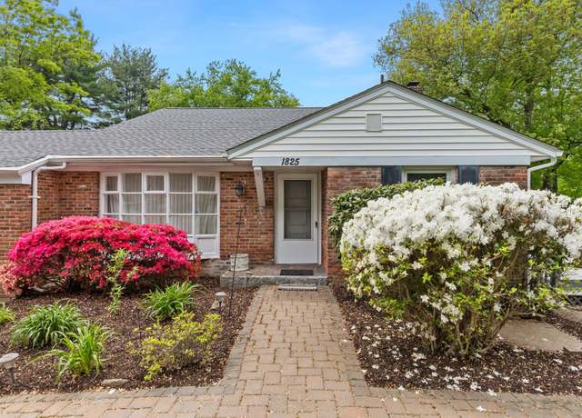 Property at 1825 Morningview Dr, Yorktown Heights, NY 10598, 3 beds, 1.5 baths