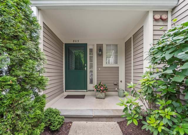 Property at 803 Pondside Dr, White Plains, NY 10607, 3 beds, 2.5 baths