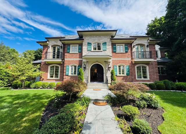 Property at 7 Beverly Rd, Great Neck, NY 11021, 5 beds, 8 baths