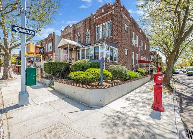 Property at 7902 32nd Ave, East Elmhurst, NY 11370, 5 beds, 2 baths