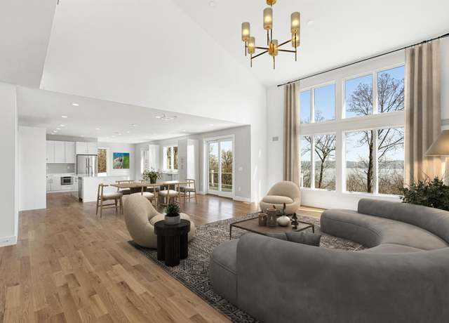 Property at 201 Tweed Blvd, Piermont, NY 10960, 5 beds, 5.5 baths