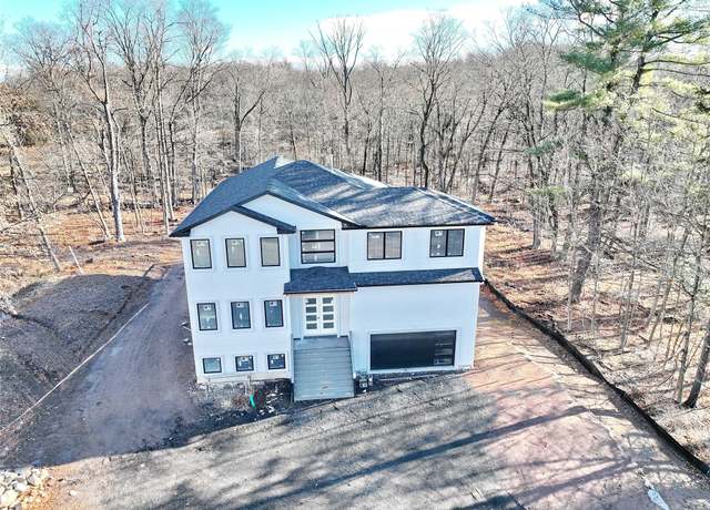 Property at Undisclosed address, Montebello, NY 10901, 6 beds, 4.5 baths