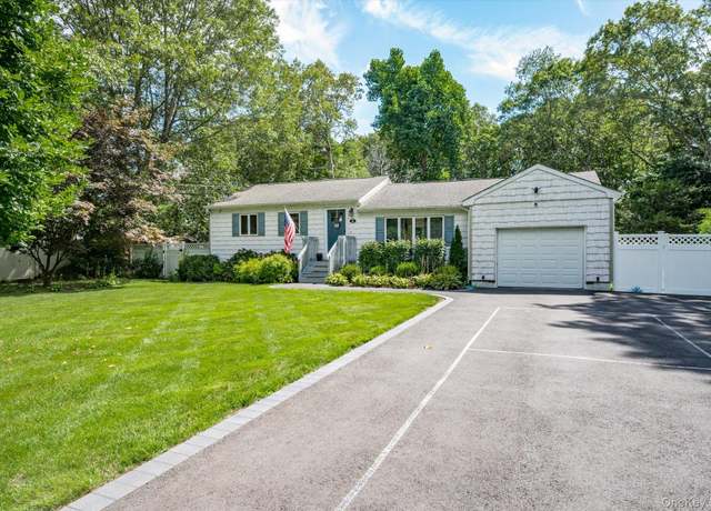 Property at 68 Crestwood Dr, Shirley, NY 11967, 3 beds, 2 baths