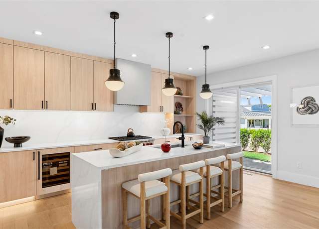 Property at 12 Depot Unit 101 (Pearl Way), Westhampton Beach, NY 11978, 2 beds, 2.5 baths
