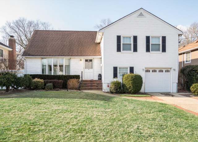 Property at 1764 Merikoke Ave, Wantagh, NY 11793, 4 beds, 3 baths