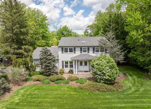 Property at 36 Windgate Dr, New City, NY 10956, 5 beds, 2.5 baths
