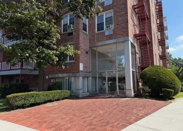 Property at 3425 150th Pl Unit 6E, Flushing, NY 11354, 2 beds, 2 baths