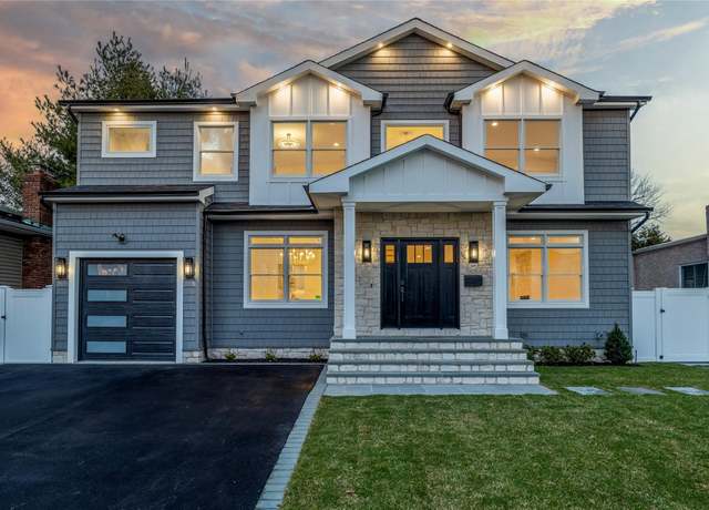 Property at 103 Frankel Blvd, Merrick, NY 11566, 5 beds, 4 baths