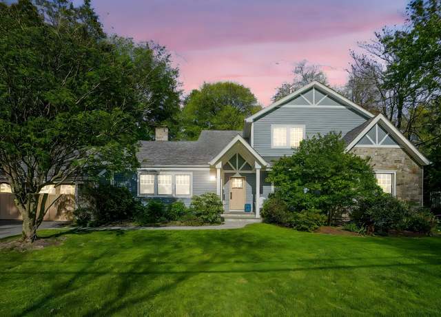 Property at 19 Old Orchard Rd, Rye Brook, NY 10573, 4 beds, 3 baths